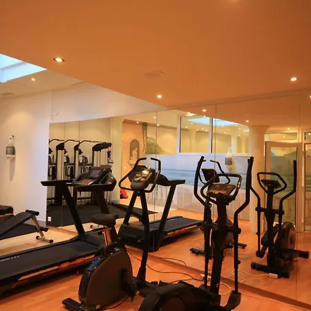 Chateau Appartement-fewo 4-bettwohnung Alphubel A 33 By Interhome *