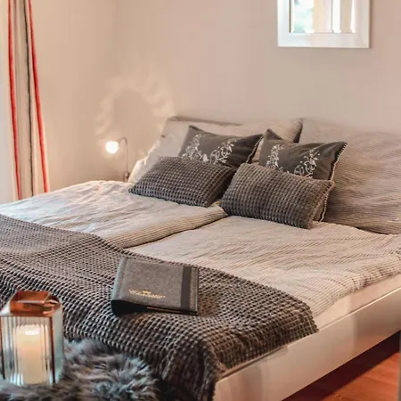 Appartamento Chateau Appartement-fewo 4-bettwohnung Alphubel A 33 By Interhome