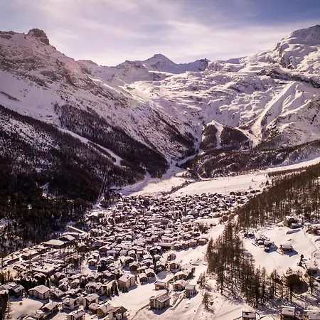 Chateau Appartement-fewo 4-bettwohnung Alphubel A 33 By Interhome * Saas-Fee